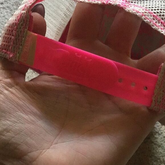 Von Dutch Stable Pink Trucker Hat - Picture 5 of 5